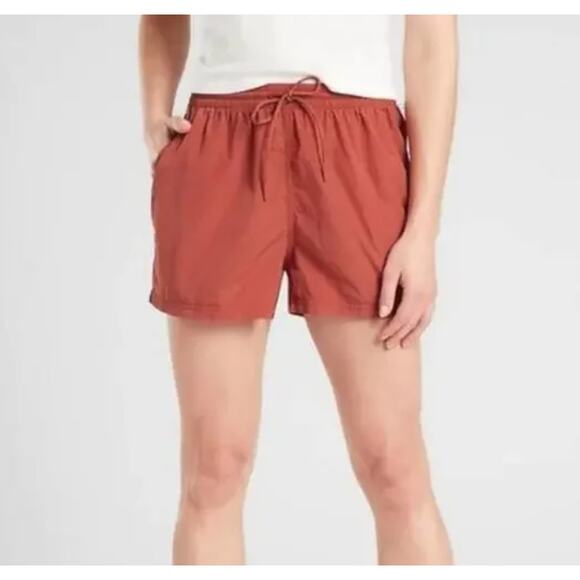 Athleta Expedition Shorts Womens Size 14 Rust Red Lightweight Outdoor Athletic - Picture 1 of 13